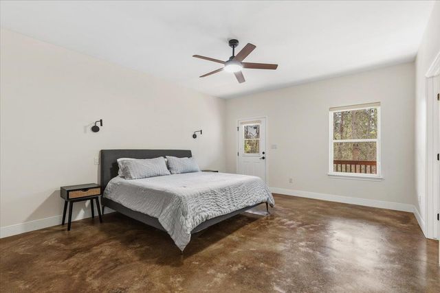 107 E Keamuku CT, Bastrop, TX 78602