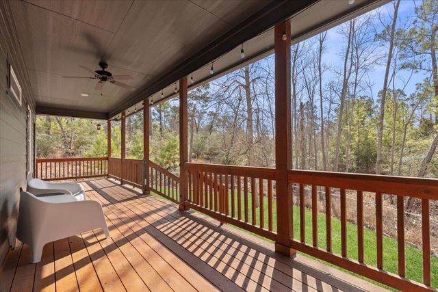 107 E Keamuku CT, Bastrop, TX 78602