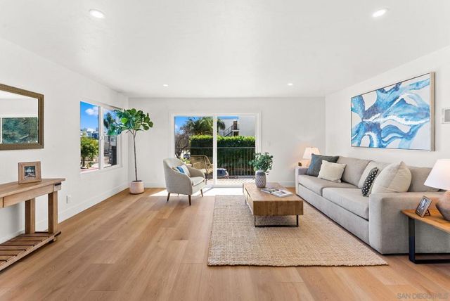 1278 Pacific Beach Dr 3, San Diego, CA 92109