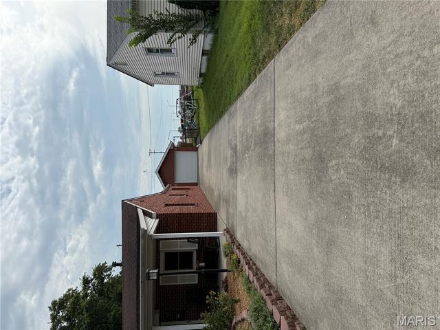 1612 Mitchell Avenue, Granite City, IL 62040