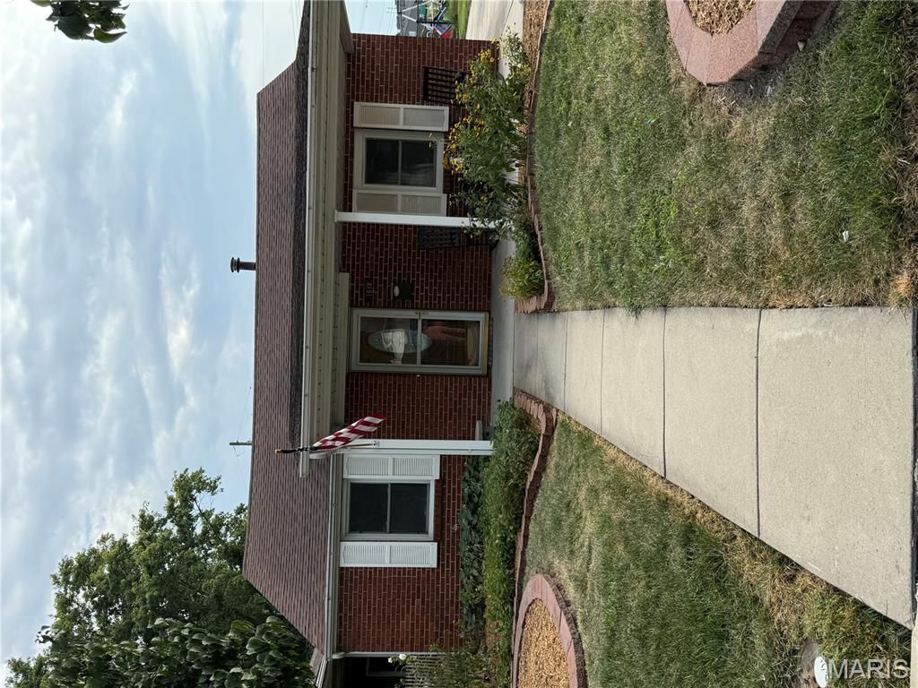 1612 Mitchell Avenue, Granite City, IL 62040