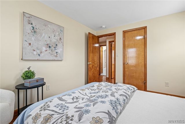 107 Alpine Place, Cheektowaga, NY 14225
