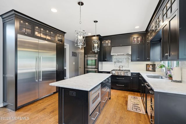 28 Amethyst Way, Jackson, NJ 08527