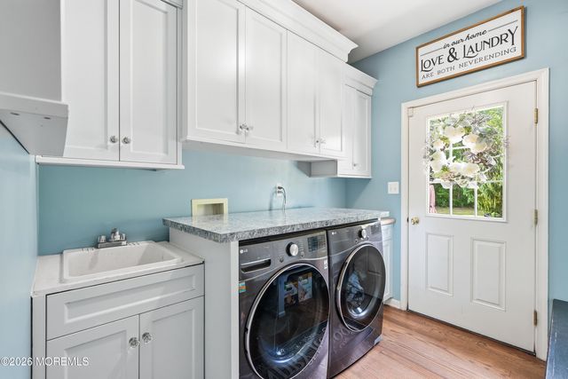 28 Amethyst Way, Jackson, NJ 08527