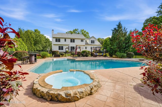 28 Amethyst Way, Jackson, NJ 08527