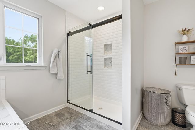 28 Amethyst Way, Jackson, NJ 08527