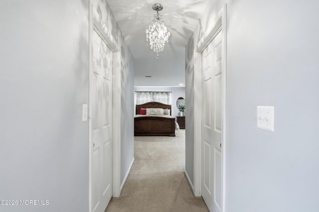 28 Amethyst Way, Jackson, NJ 08527