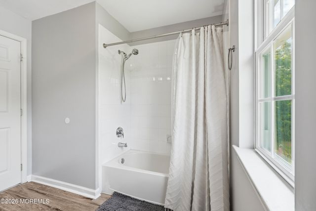 28 Amethyst Way, Jackson, NJ 08527