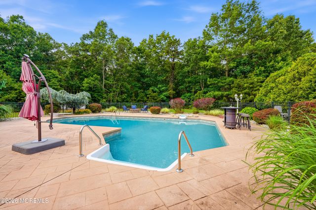 28 Amethyst Way, Jackson, NJ 08527