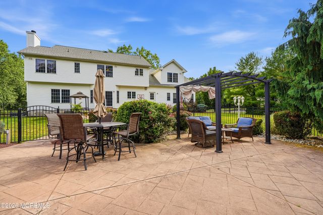 28 Amethyst Way, Jackson, NJ 08527
