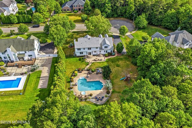 28 Amethyst Way, Jackson, NJ 08527