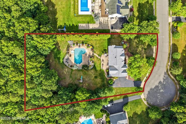 28 Amethyst Way, Jackson, NJ 08527