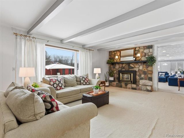 3360 S Hadley Road, Ortonville, MI 48462