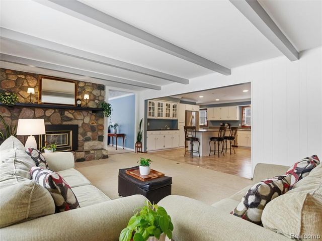 3360 S Hadley Road, Ortonville, MI 48462