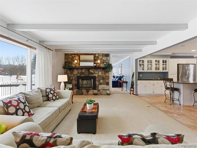 3360 S Hadley Road, Ortonville, MI 48462