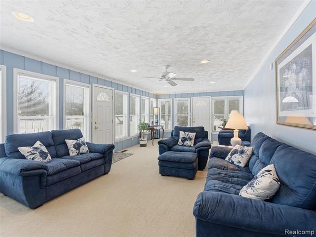 3360 S Hadley Road, Ortonville, MI 48462