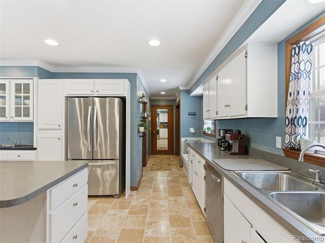 3360 S Hadley Road, Ortonville, MI 48462