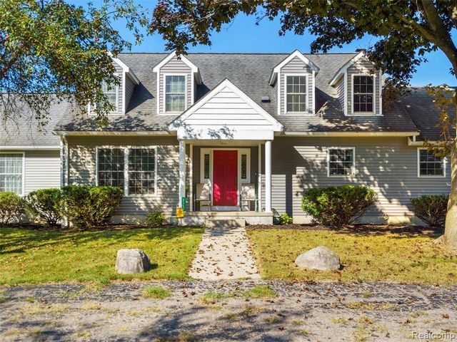 3360 S Hadley Road, Ortonville, MI 48462