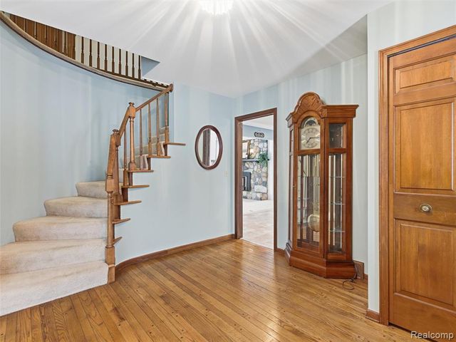 3360 S Hadley Road, Ortonville, MI 48462