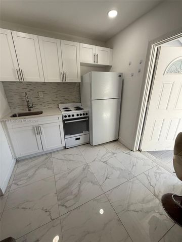 625 S 20th Ave 3, Hollywood, FL 33020