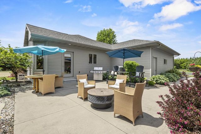 N7166 Forest Ridge Road, Ripon, WI 54971