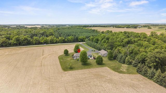 N7166 Forest Ridge Road, Ripon, WI 54971