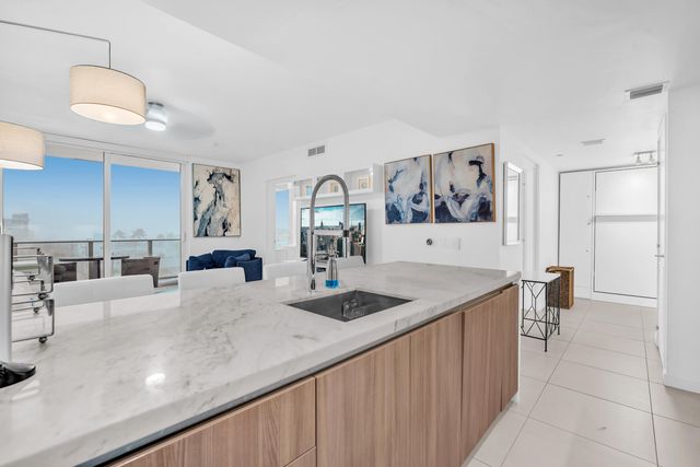 401 N BIRCH Road 512, Fort Lauderdale, FL 33304