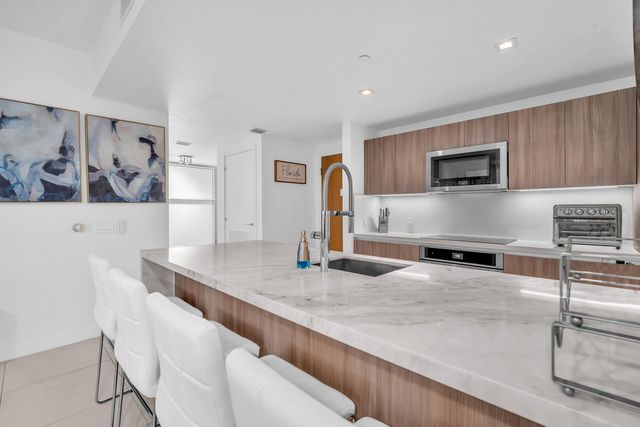 401 N BIRCH Road 512, Fort Lauderdale, FL 33304