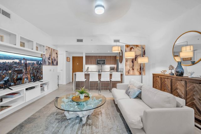 401 N BIRCH Road 512, Fort Lauderdale, FL 33304