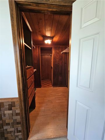 99 Pender Avenue, Warwick, RI 02889
