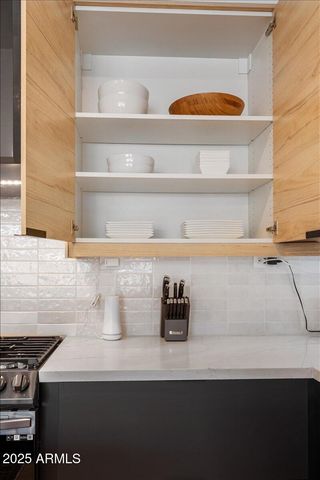 220 W Monterosa Street, Phoenix, AZ 85013