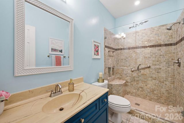2006 Wedgewood Drive, Matthews, NC 28104