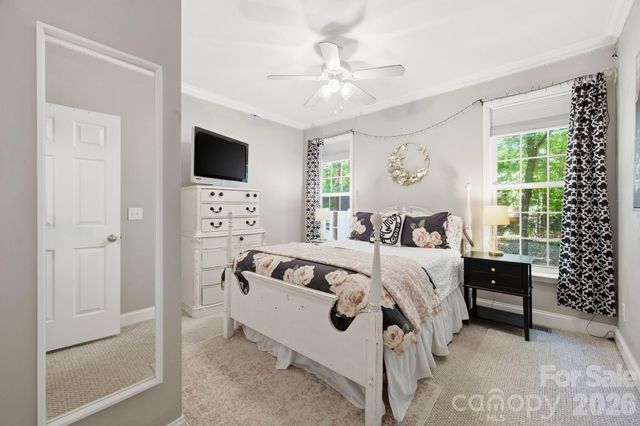 2006 Wedgewood Drive, Matthews, NC 28104