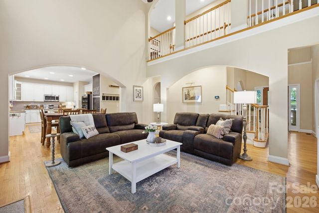 2006 Wedgewood Drive, Matthews, NC 28104
