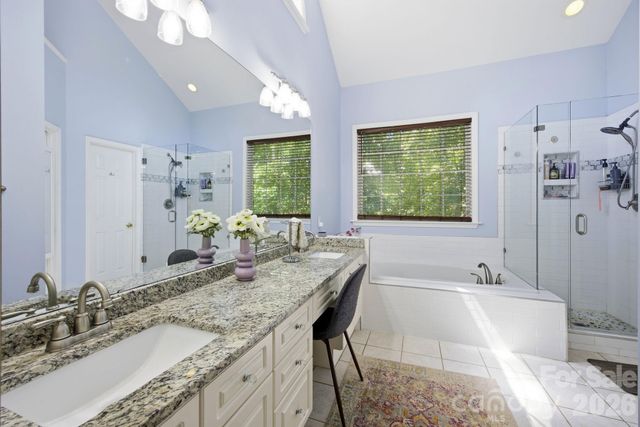 2006 Wedgewood Drive, Matthews, NC 28104
