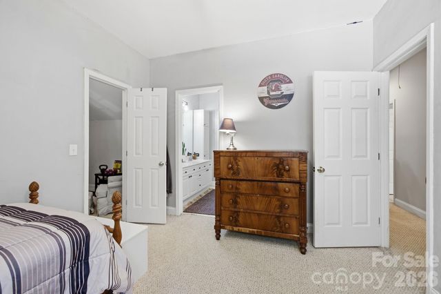 2006 Wedgewood Drive, Matthews, NC 28104