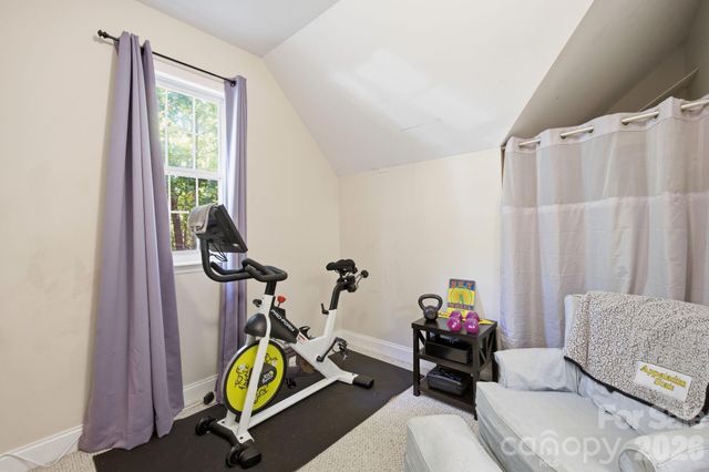 2006 Wedgewood Drive, Matthews, NC 28104