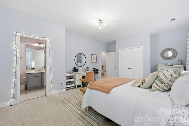 2006 Wedgewood Drive, Matthews, NC 28104