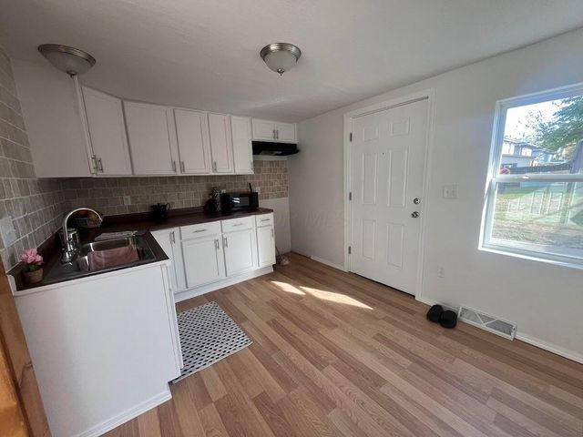 1008 Tibbetts Avenue, Springfield, OH 45505