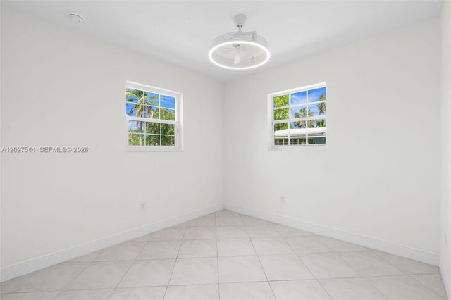 5808 Seton Dr, Margate, FL 33063