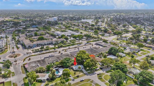 5808 Seton Dr, Margate, FL 33063