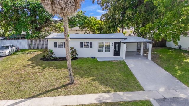 5808 Seton Dr, Margate, FL 33063