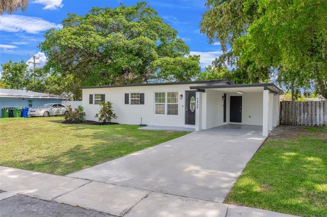5808 Seton Dr, Margate, FL 33063