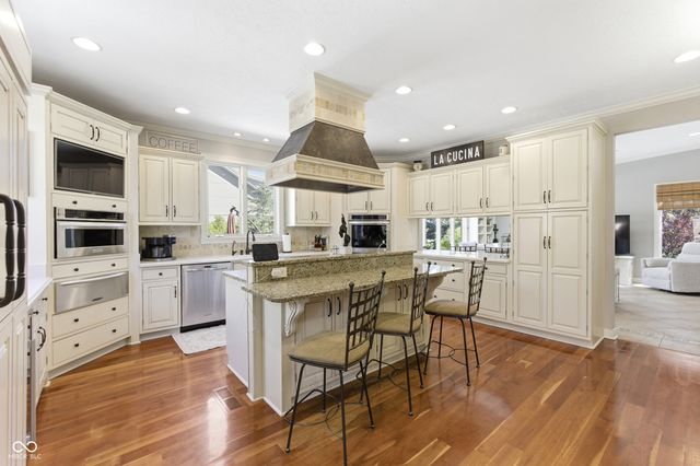 9980 Woodlands Drive, Fishers, IN 46037