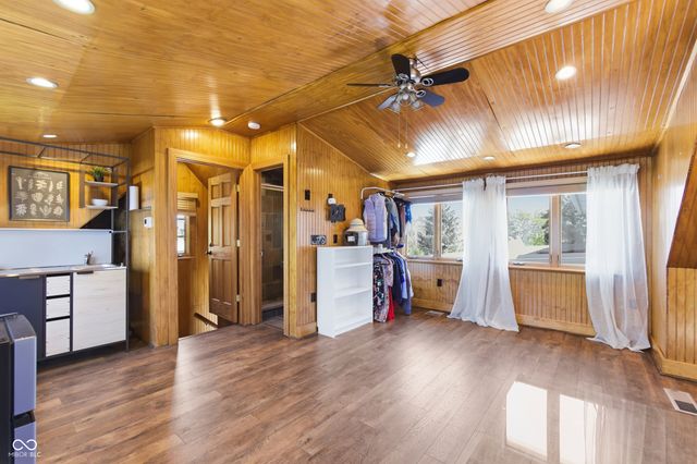 9980 Woodlands Drive, Fishers, IN 46037