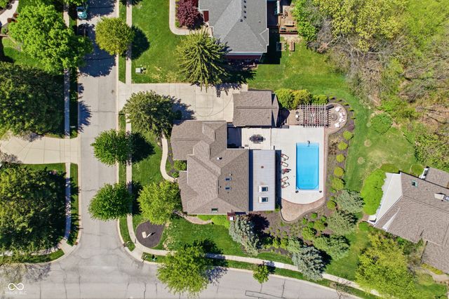 9980 Woodlands Drive, Fishers, IN 46037