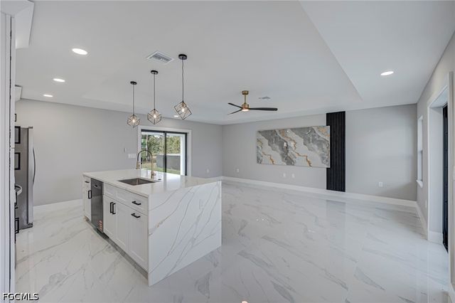 850 Foxtail ST, Lehigh Acres, FL 33974