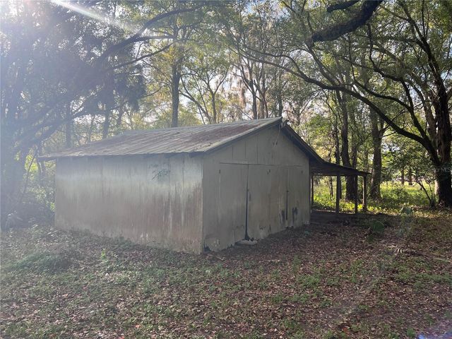 177 E 3RD AVENUE, Pierson, FL 32180