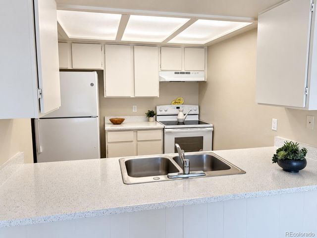 4896 S Dudley Street 6-8, Littleton, CO 80123
