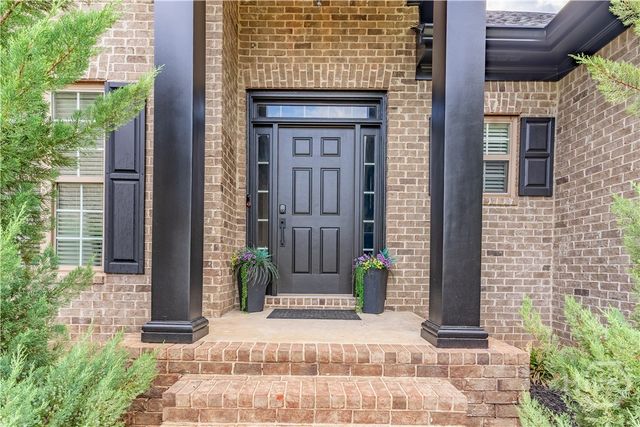 1070 Saint Albans Path, Watkinsville, GA 30677